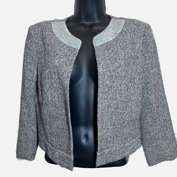 LOFT Size 6 Tweed Gray Open Cropped Jacket/Blazer Silver Metallic Sequin Collar - Picture 2 of 11